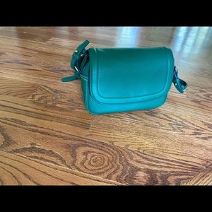 Jcrew green camera purse leather lightly used